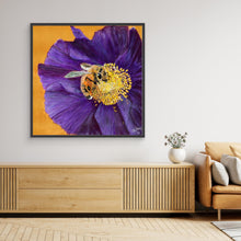 Load image into Gallery viewer, Honeybee